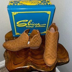 Sbicca Stassie Style Womens Brown Booties sz 8.5 NEW IN BOX!